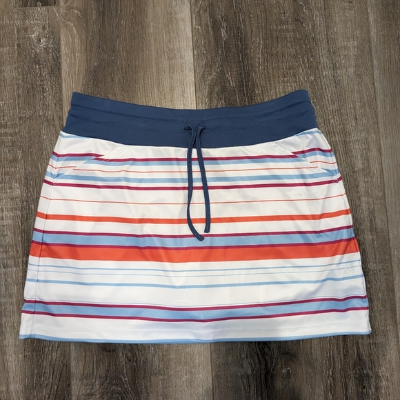New Large PGA skort - Picture 1 of 3